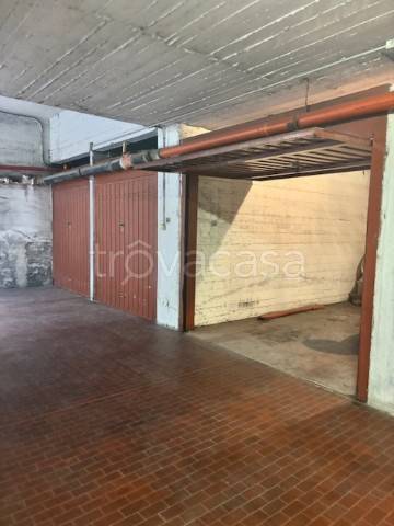 box auto in affitto a Milano in zona Porta Garibaldi