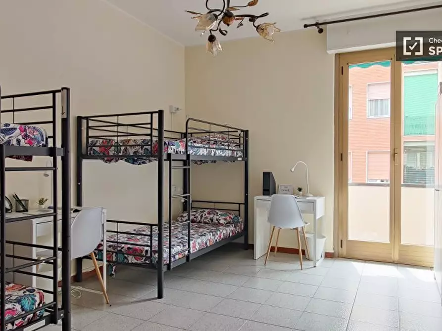 appartamento in affitto a Milano in zona Adriano