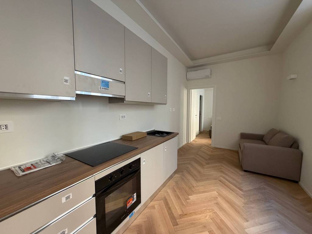 appartamento in affitto a Milano in zona Corsica