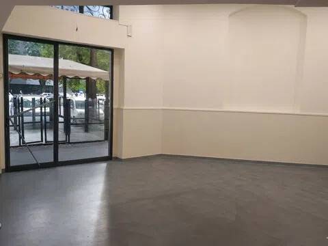 negozio in affitto a Milano in zona Solari