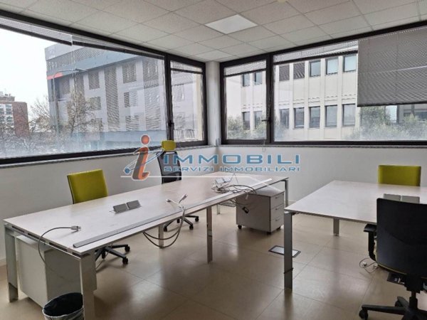 ufficio in affitto a Milano in zona Cascina Merlata