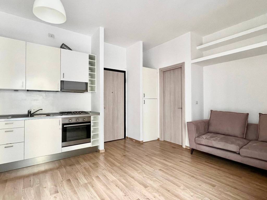appartamento in affitto a Milano in zona Solari