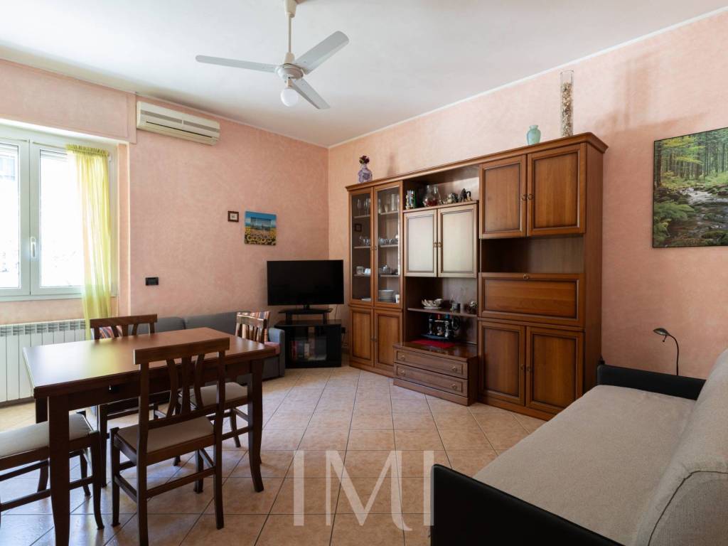 appartamento in affitto a Milano in zona Famagosta