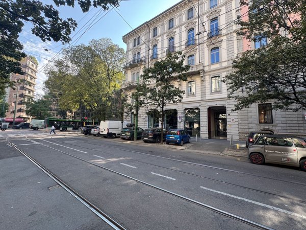 locale commerciale in affitto a Milano in zona Cadorna