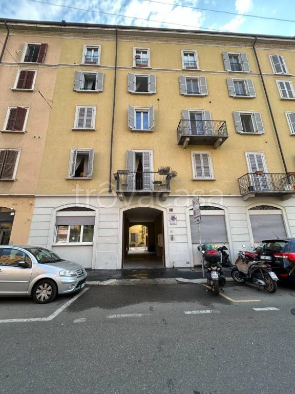 appartamento in affitto a Milano in zona Conchetta