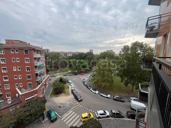 appartamento in affitto a Milano in zona Morivione