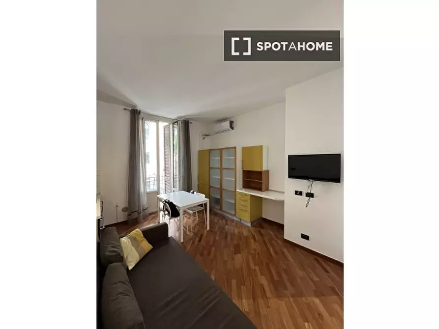 appartamento in affitto a Milano in zona De Angeli