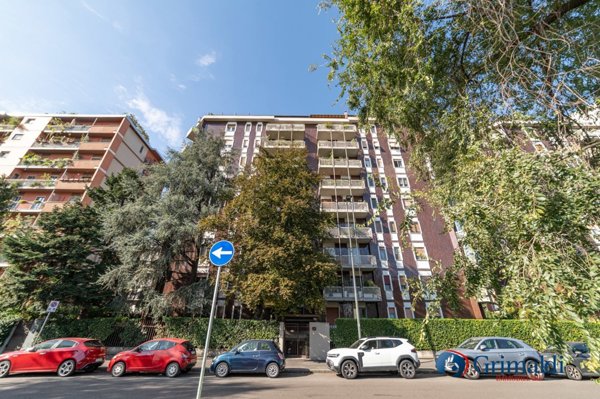 appartamento in affitto a Milano in zona Bande Nere