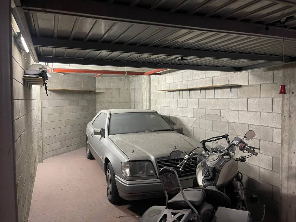 box auto in affitto a Milano in zona Loreto