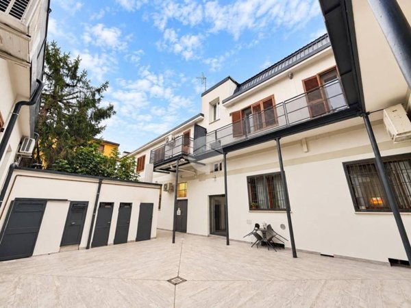 appartamento in affitto a Milano in zona Quarto Cagnino