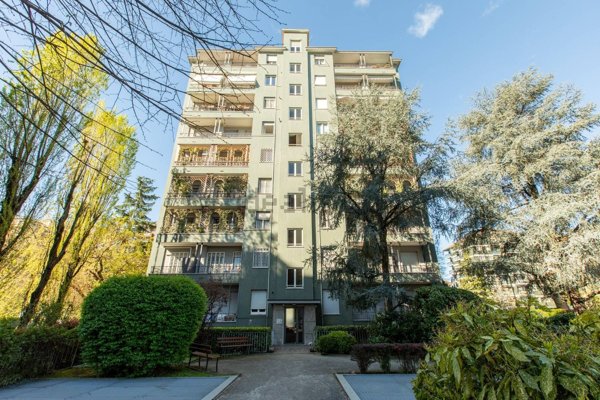 appartamento in affitto a Milano in zona Bande Nere