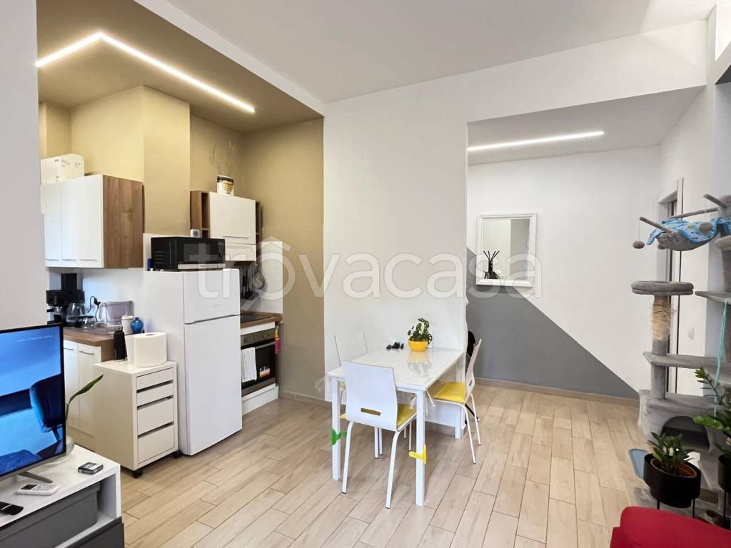 appartamento in affitto a Milano in zona Isola