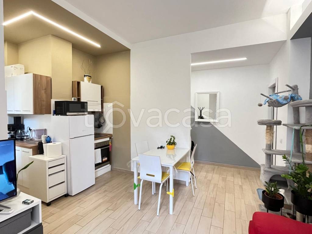 appartamento in affitto a Milano in zona Isola