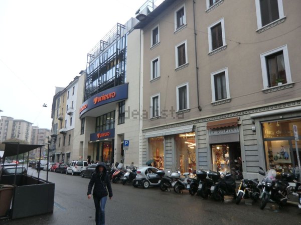 appartamento in affitto a Milano in zona De Angeli