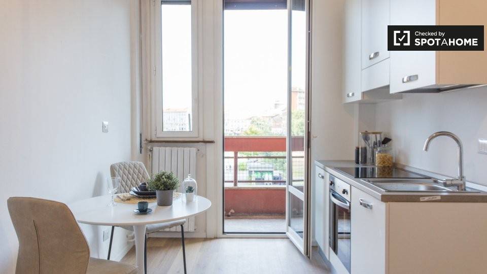appartamento in affitto a Milano in zona Porta Genova