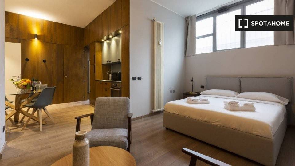 appartamento in affitto a Milano in zona Porta Nuova