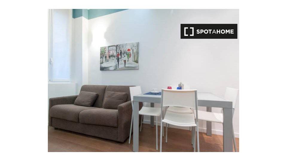 appartamento in affitto a Milano in zona Centro Direzionale