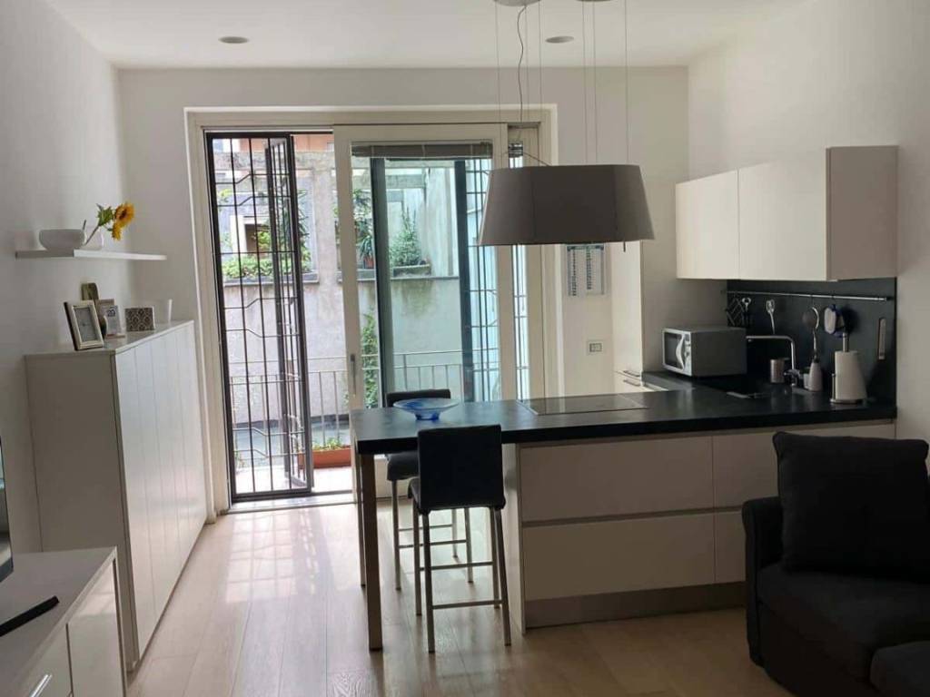 appartamento in affitto a Milano in zona Centro Direzionale