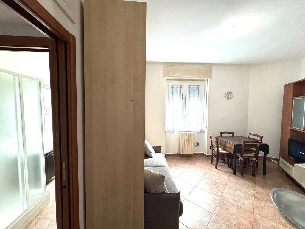 appartamento in affitto a Milano in zona Piazzale Lodi
