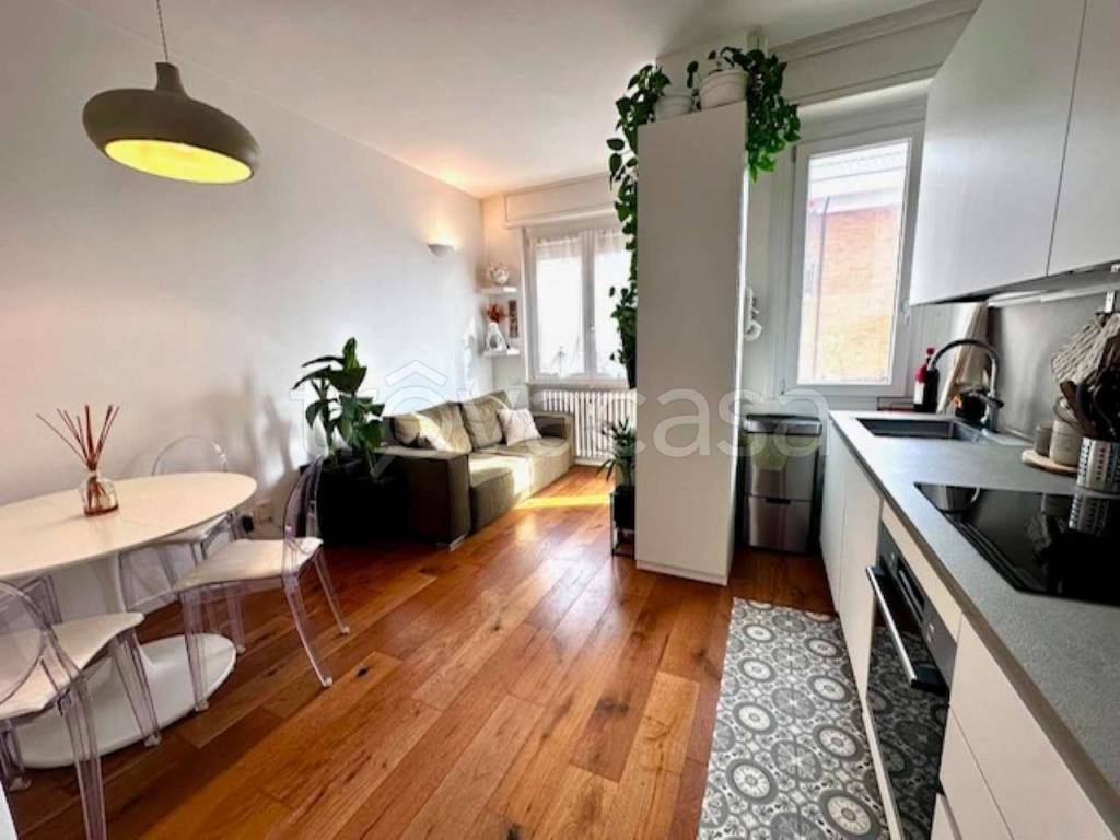 appartamento in affitto a Milano in zona Bande Nere