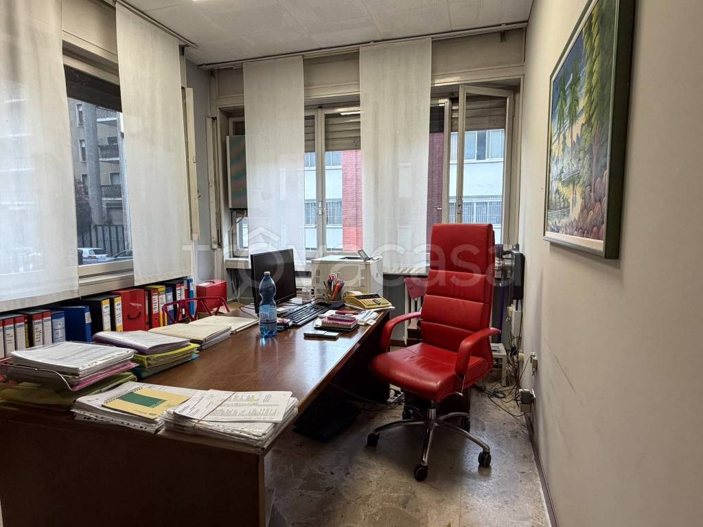 ufficio in affitto a Milano in zona Isola
