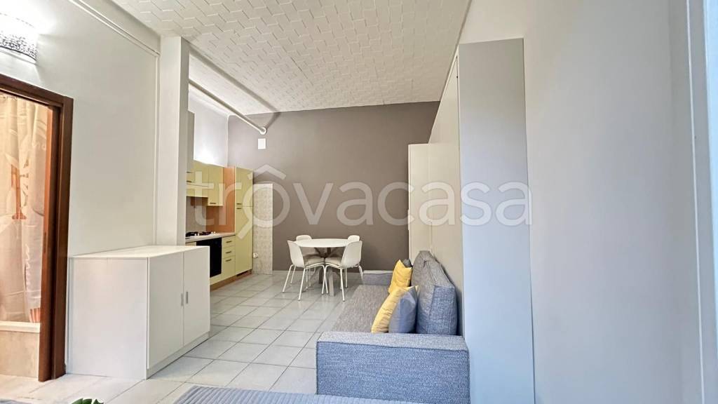 appartamento in affitto a Milano in zona Porta Genova