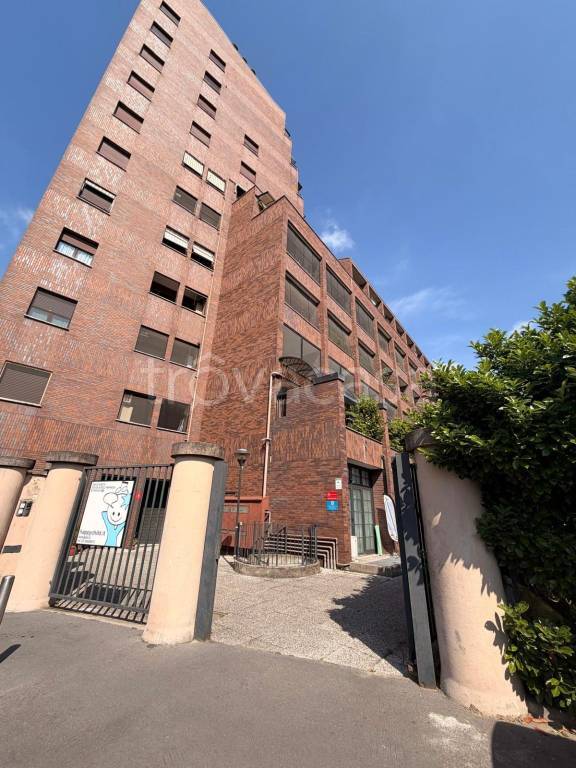 appartamento in affitto a Milano in zona Vigentino