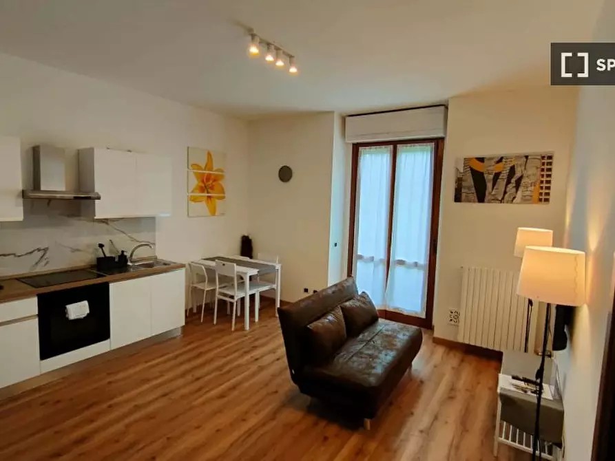 appartamento in affitto a Milano in zona Corsica