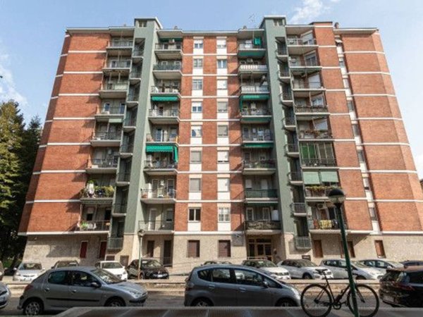 appartamento in affitto a Milano in zona Famagosta