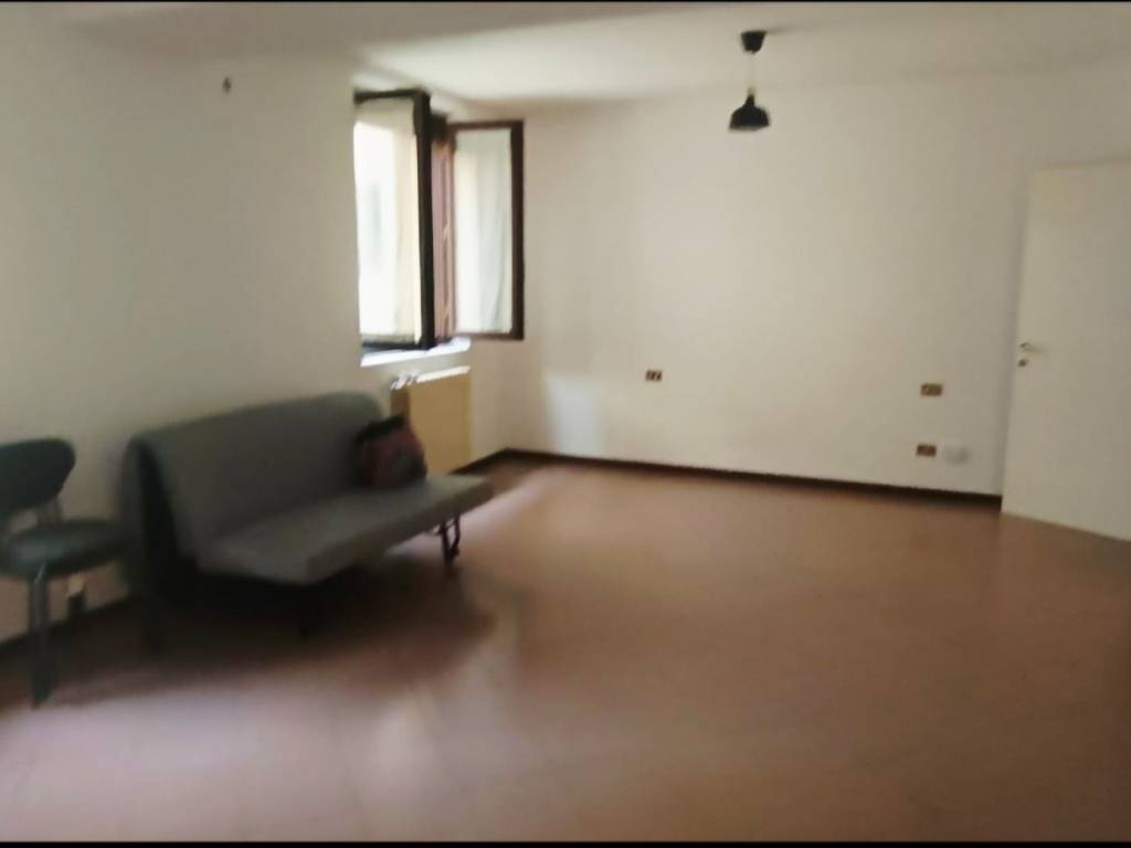 appartamento in affitto a Milano in zona Moncucco