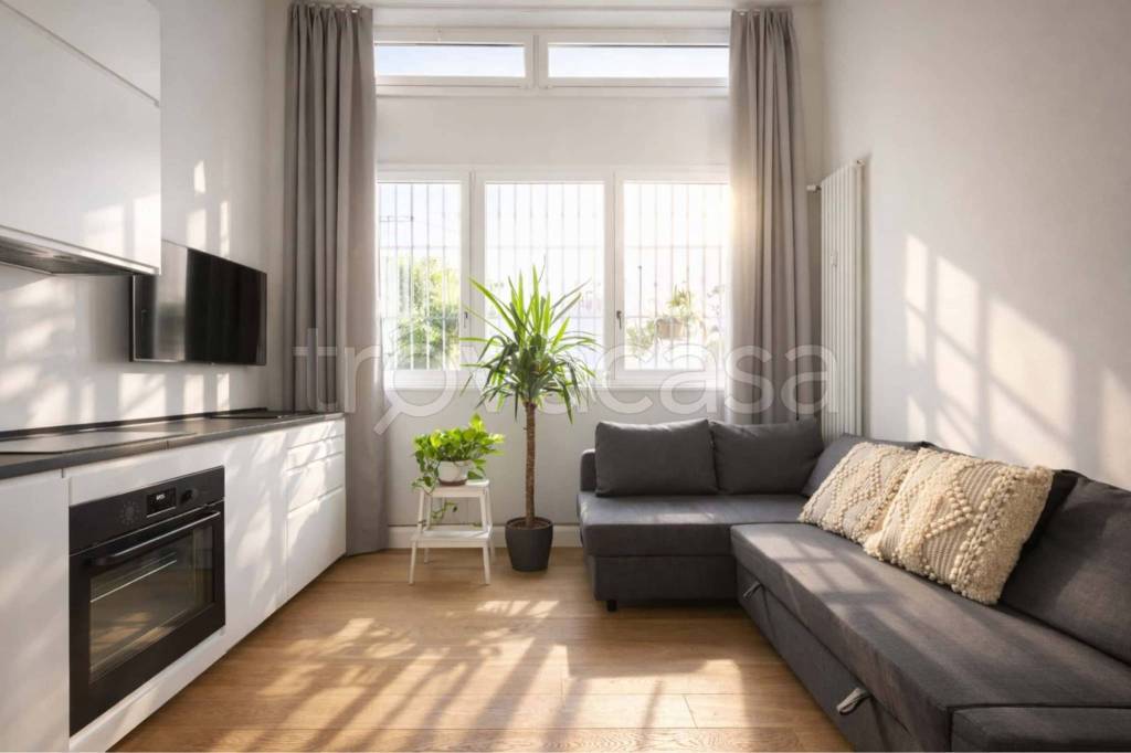 appartamento in affitto a Milano in zona Porta Romana