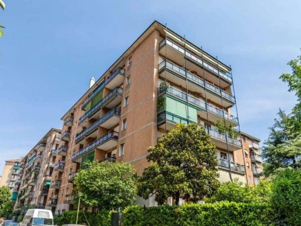 appartamento in affitto a Milano in zona Forze Armate