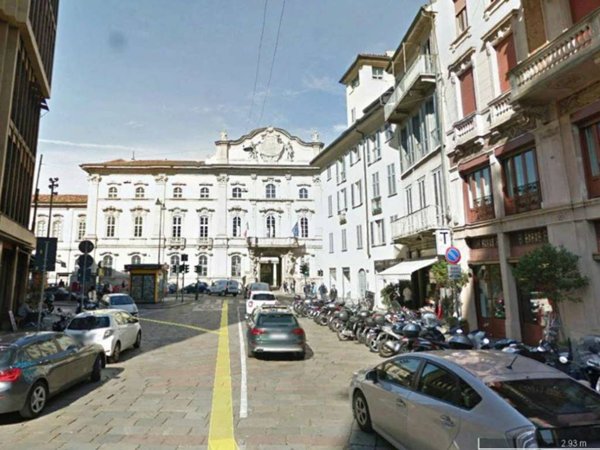 appartamento in affitto a Milano in zona Sant'Ambrogio