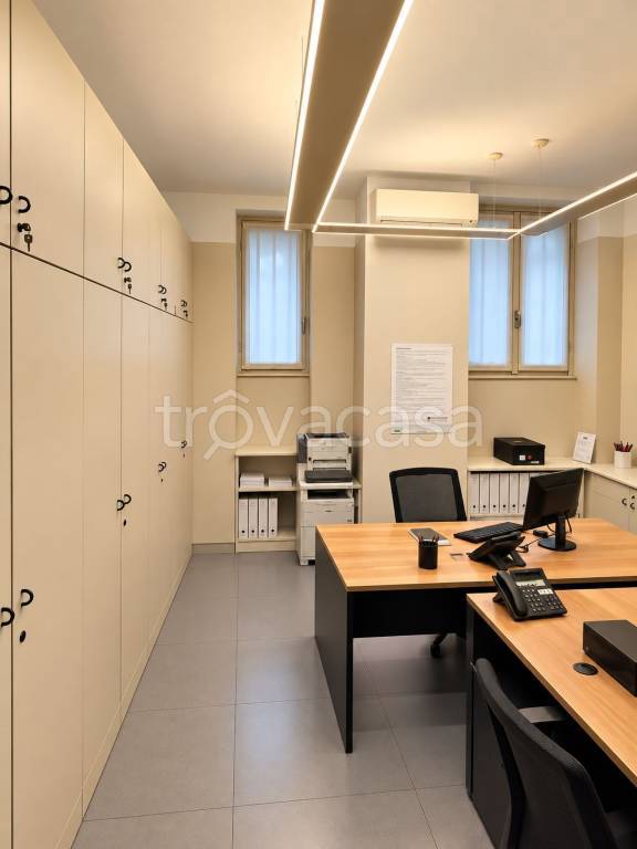 ufficio in affitto a Milano in zona Guastalla