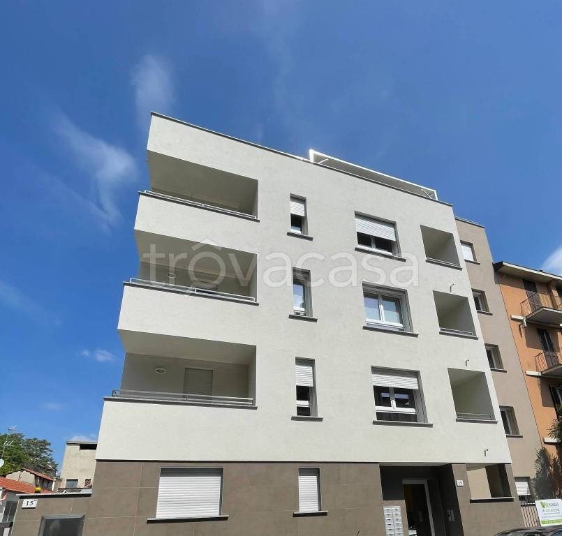 appartamento in affitto a Milano in zona Bande Nere