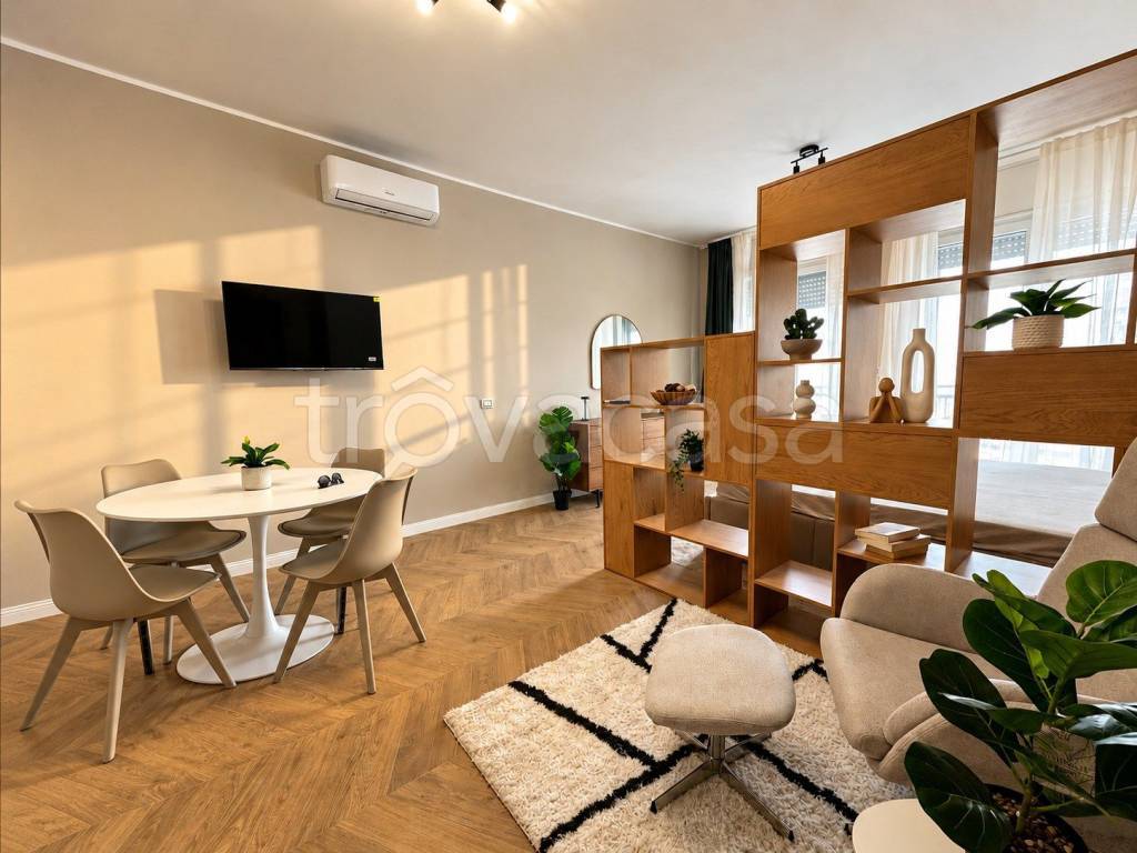 appartamento in affitto a Milano in zona Loreto