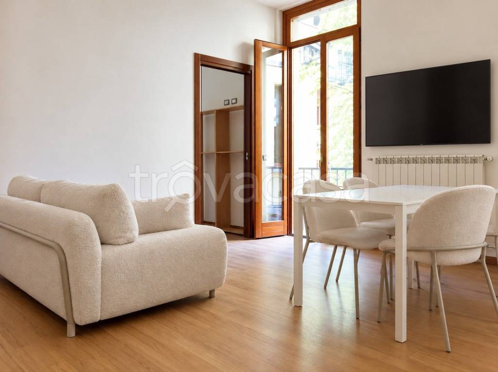 appartamento in affitto a Milano in zona Isola