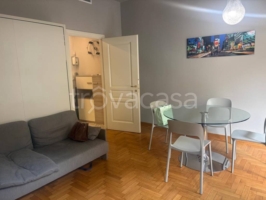 appartamento in affitto a Milano in zona Porta Ticinese