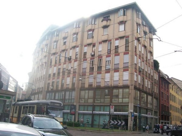 negozio in affitto a Milano in zona Sant'Ambrogio