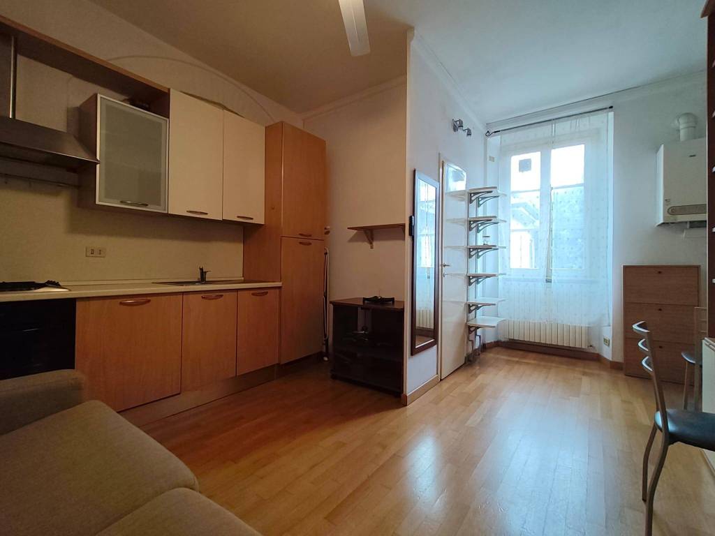 appartamento in affitto a Milano in zona Sant'Ambrogio