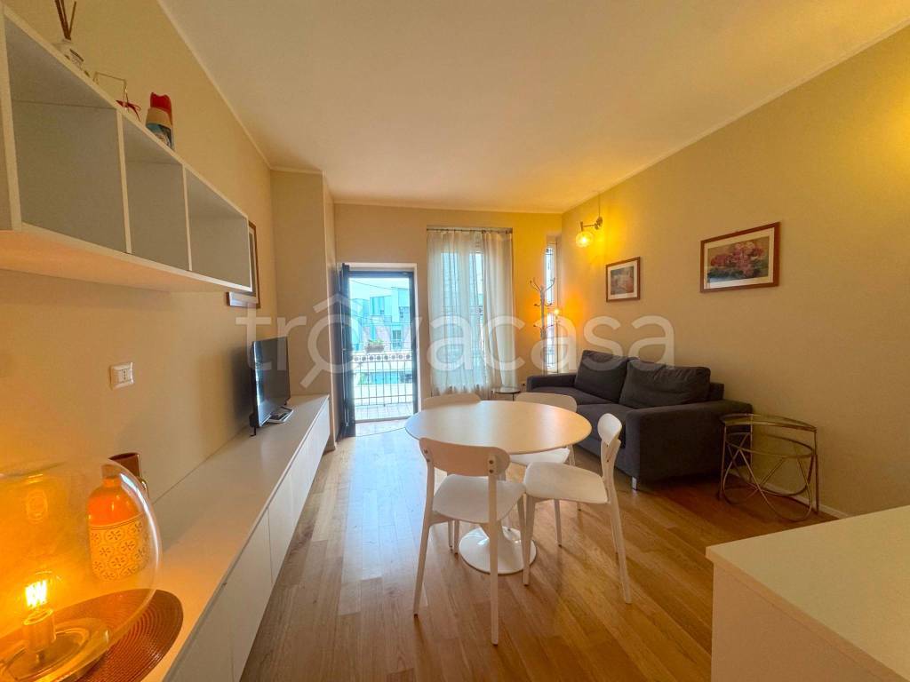 appartamento in affitto a Milano in zona Porta Genova