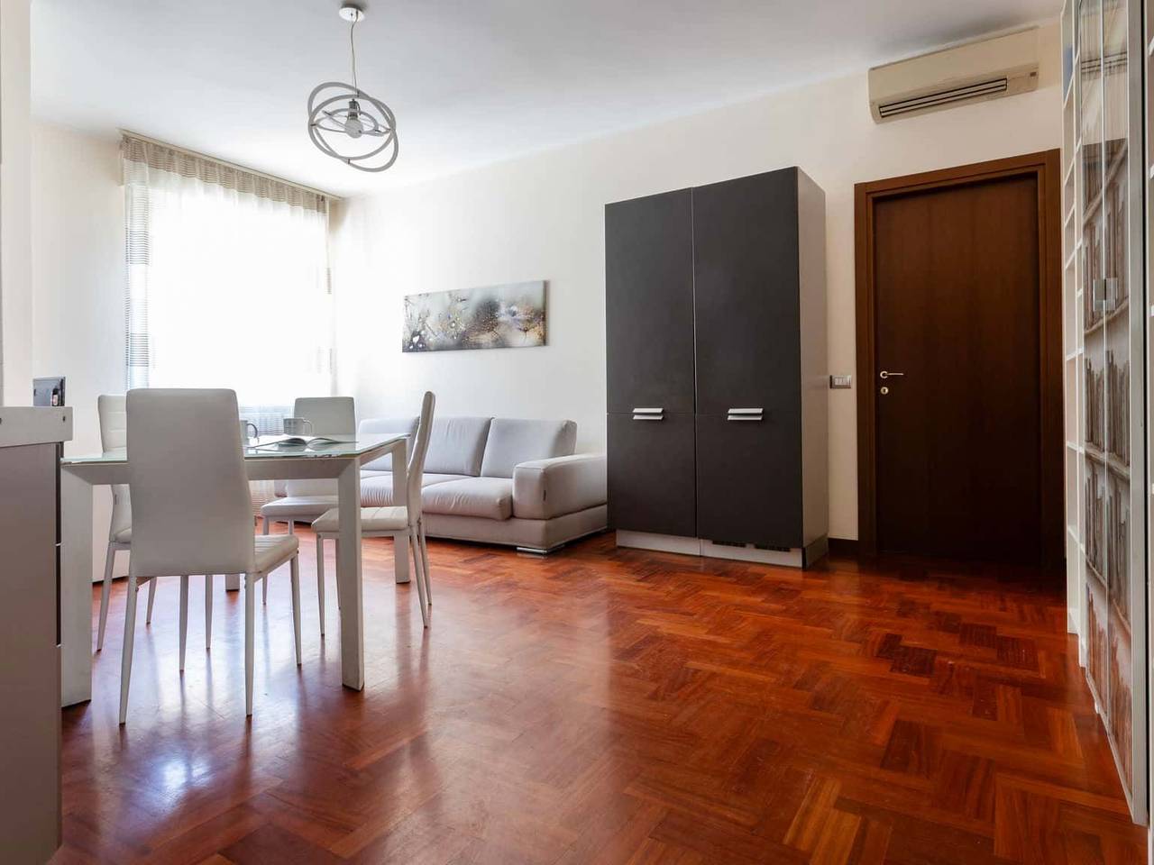 appartamento in affitto a Milano in zona Corsica