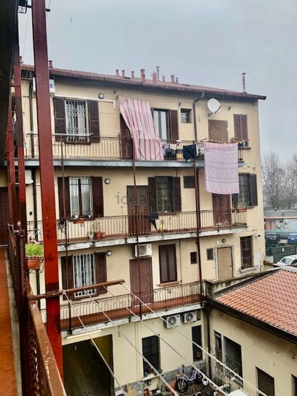 appartamento in affitto a Milano in zona Rottole