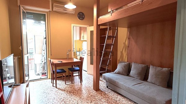 appartamento in affitto a Milano in zona Piazzale Lodi
