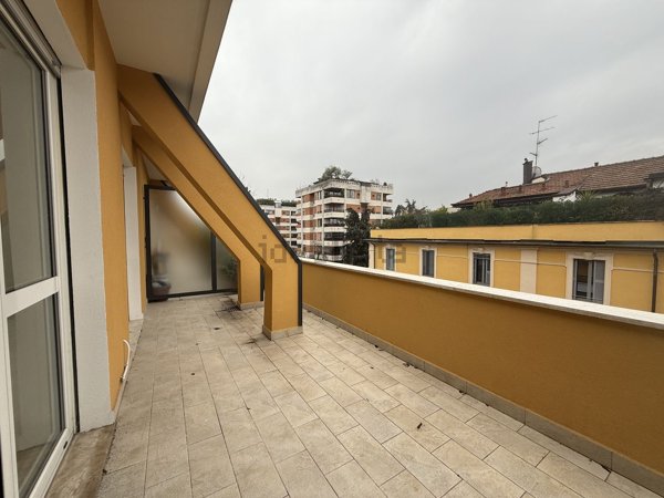 appartamento in affitto a Milano in zona Cinque Giornate