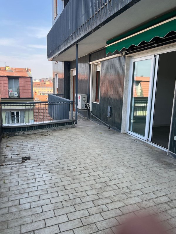 appartamento in affitto a Milano in zona Solari