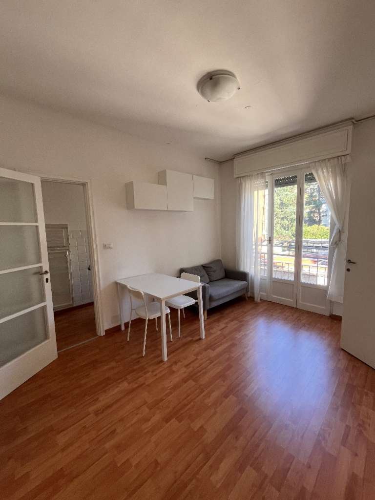 appartamento in affitto a Milano in zona De Angeli