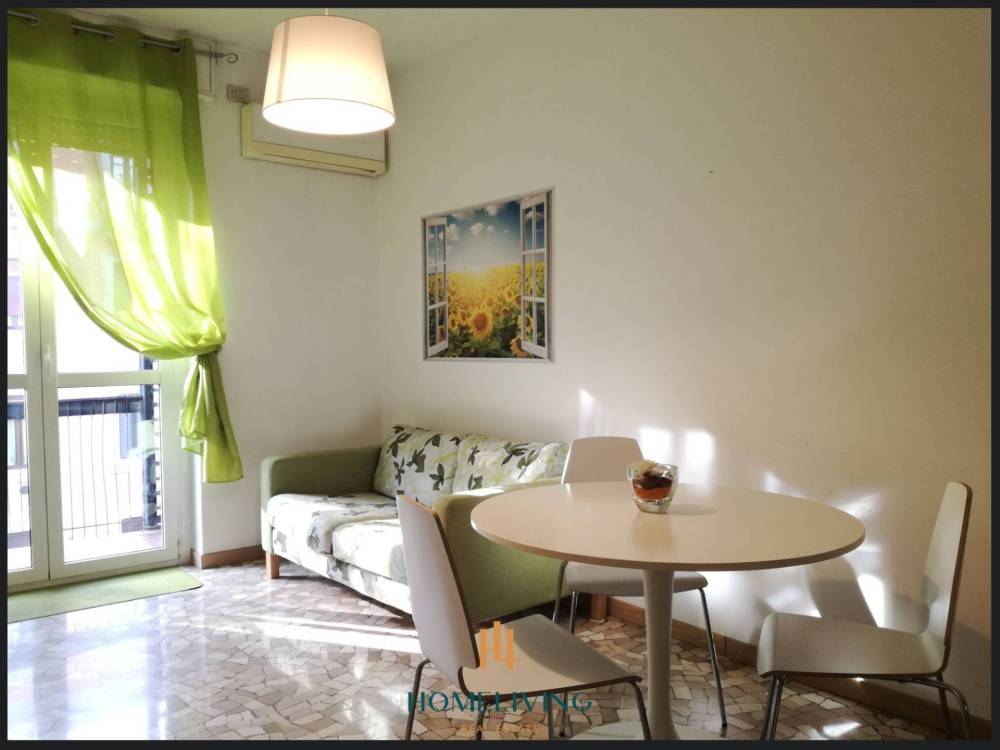 appartamento in affitto a Milano in zona De Angeli