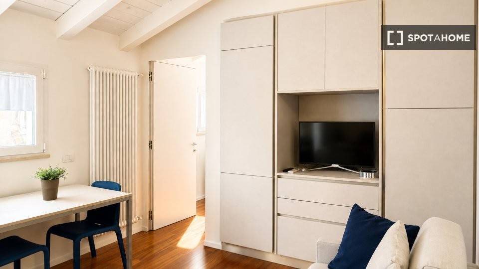 appartamento in affitto a Milano in zona Città Studi