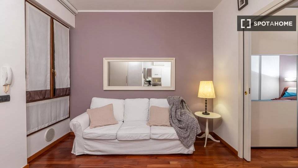 appartamento in affitto a Milano in zona Lorenteggio